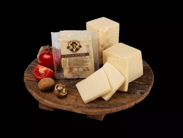 Ünal Çiftliği Tulum Peyniri 350 Gr